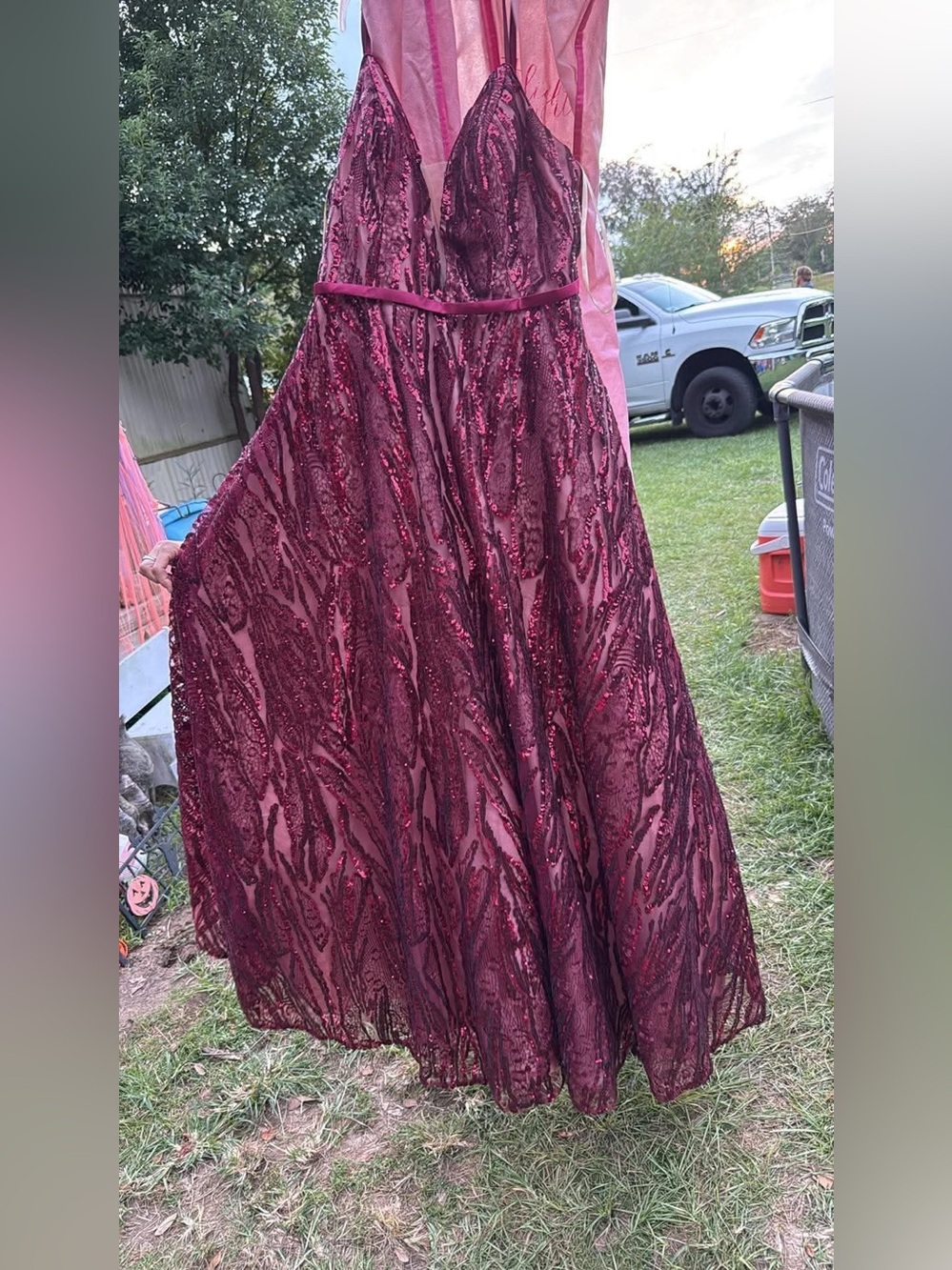 Lucci Lu Maroon prom dress